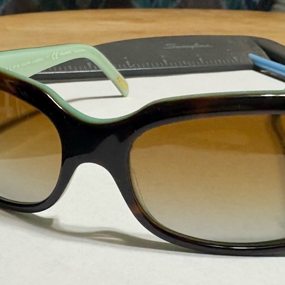 Ralph Lauren Brown and Green Sunglasses with Vintage-Inspired Design - Picture 16 of 16